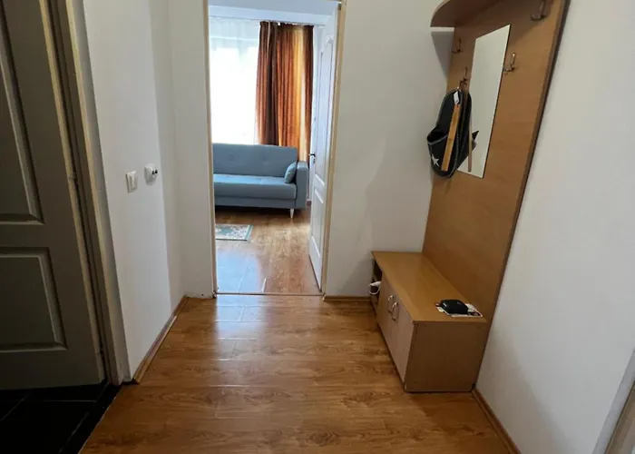 アパート Scc クルージュ＝ナポカ